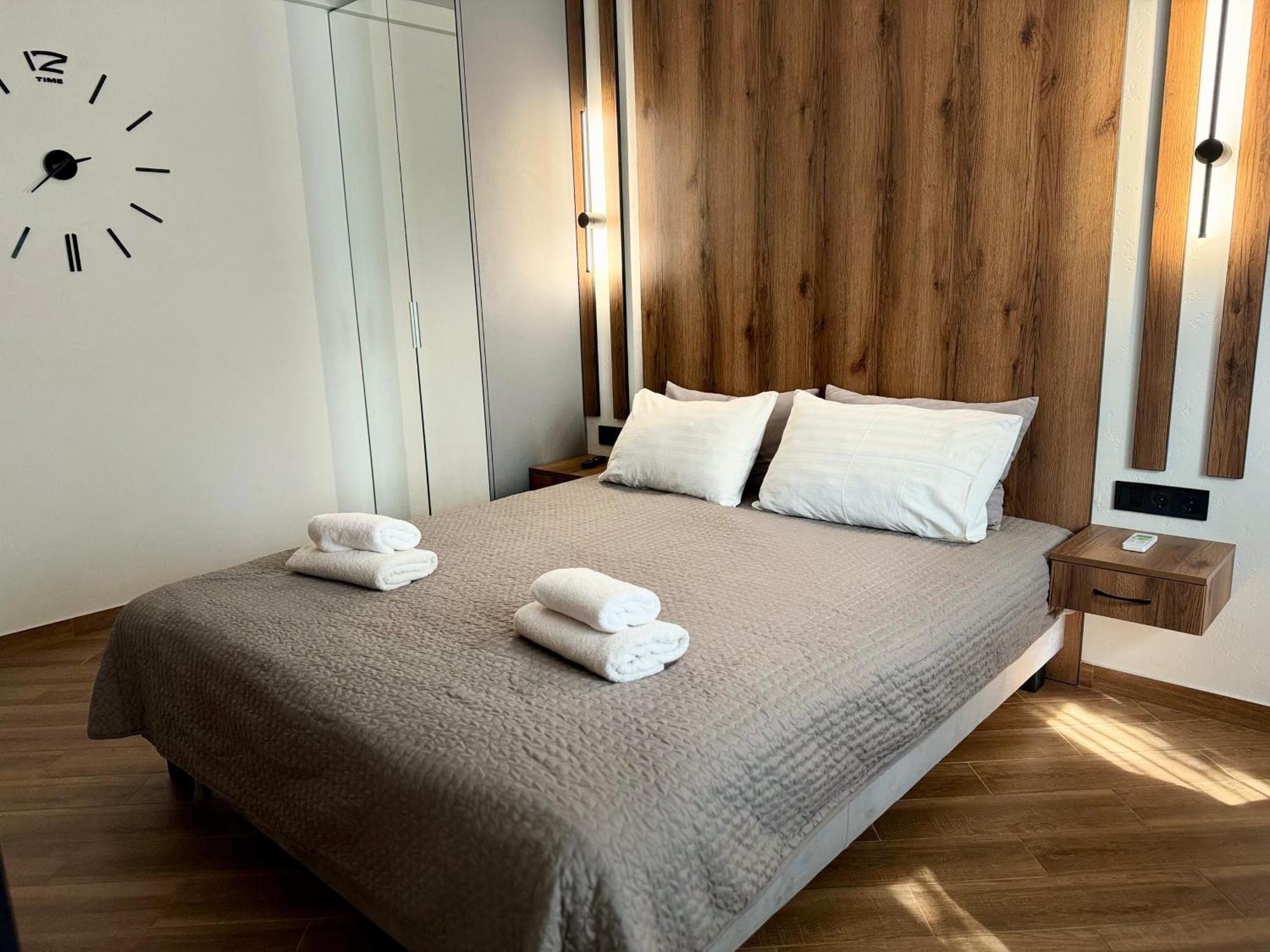 Cityapartments Kyiv Lukianivska Buitenkant foto